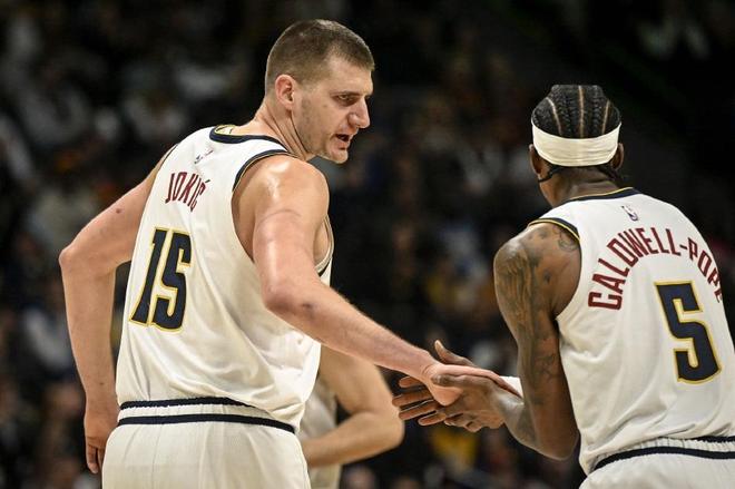 更是球员个 更是球员个