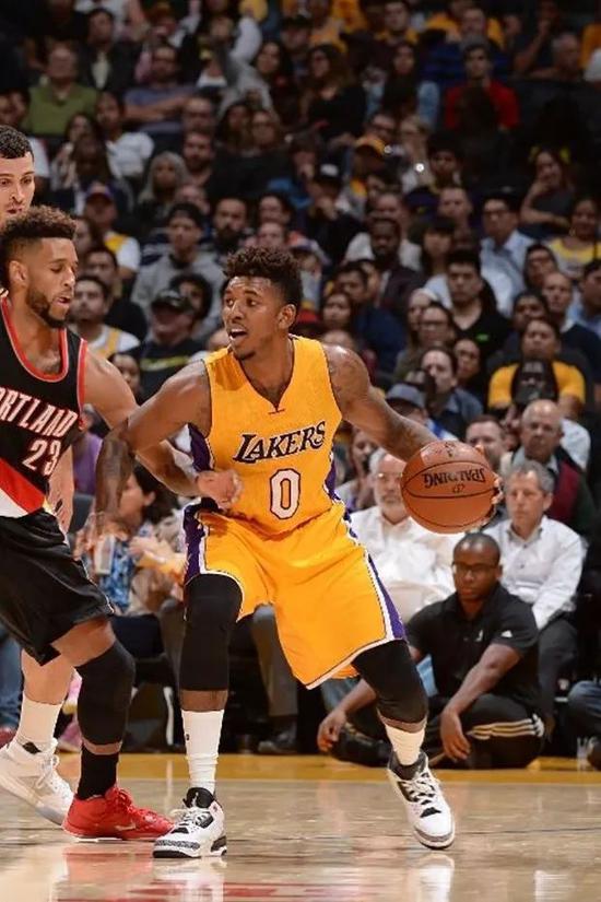 员更专注执 员更专注执