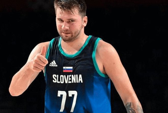 背身做墙 背身做墙