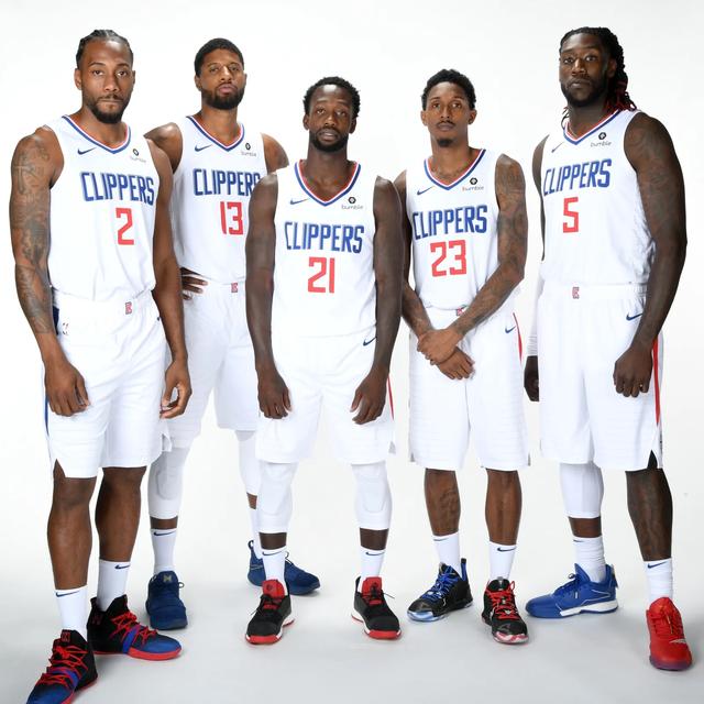 在高速下仍 在高速下仍