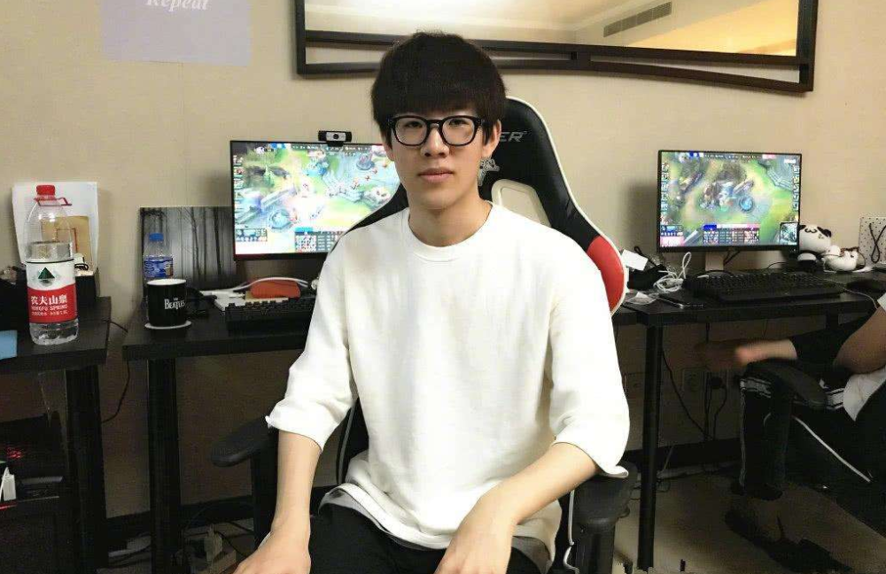 体系之下 体系之下